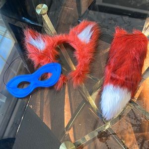 Swiper Fox Costume (from Dora the Explorer)